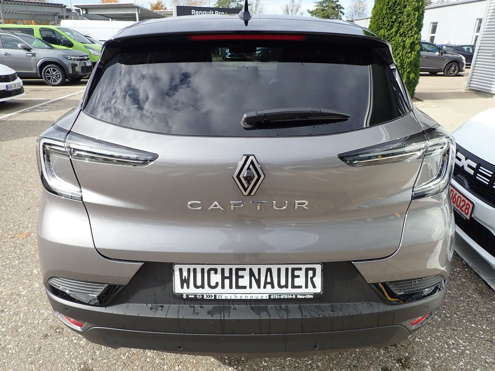 Fahrzeugabbildung Renault Captur Techno Mild Hybrid 140