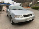 Audi A3 1.8 20V cat 3p. Ambiente - Audi A3 aus 1998