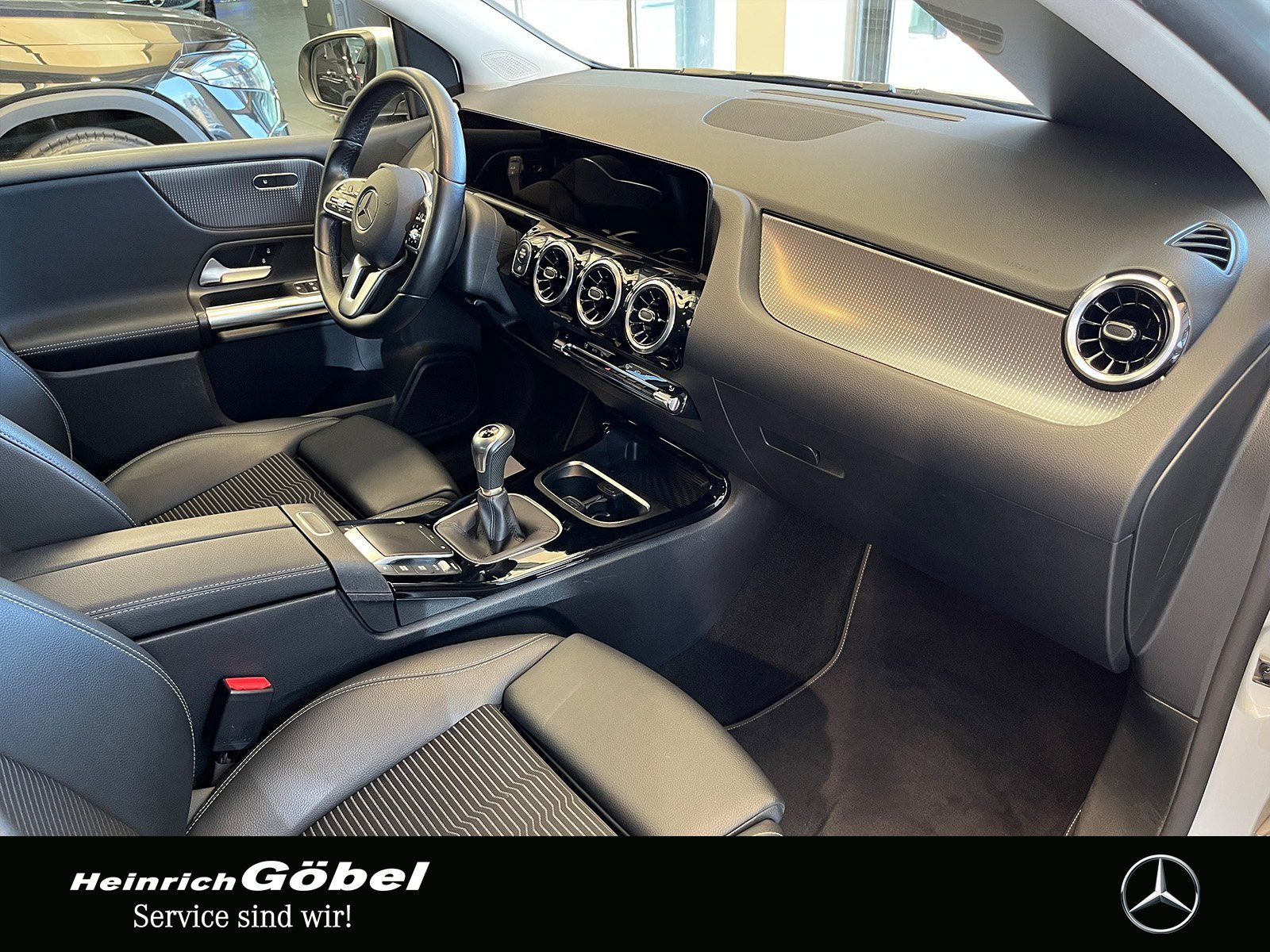 Fahrzeugabbildung Mercedes-Benz B 200 PROGRESSIVE+AHK+KAMERA+LED+MBUX+CARPLAY