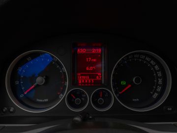 Fahrzeugabbildung Volkswagen Golf V GTI Edition 30 Navi Soundsystem Standhzg