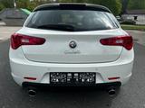 Alfa Romeo Giulietta Turismo - Alfa Romeo Giulietta: Automatik