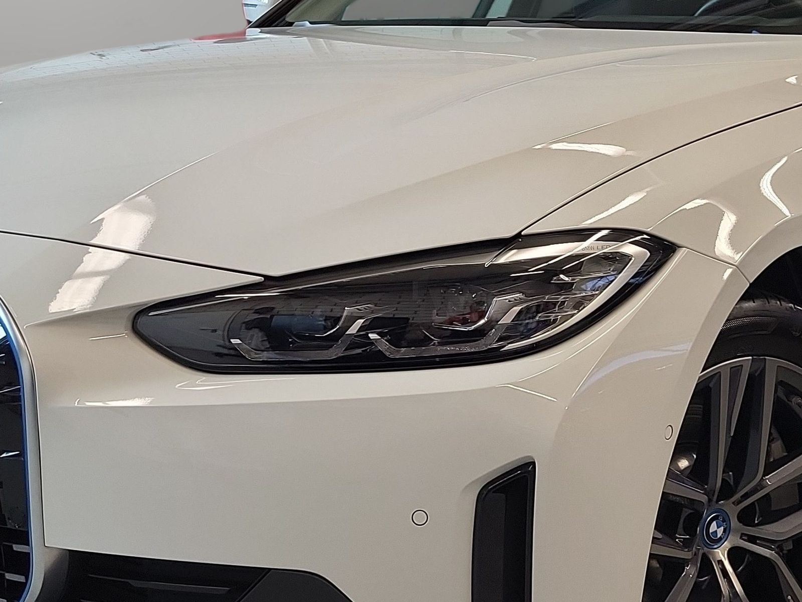 BMW i4 eDrive35 Gran Coupé LiveCockpitProf Kamera foto 5