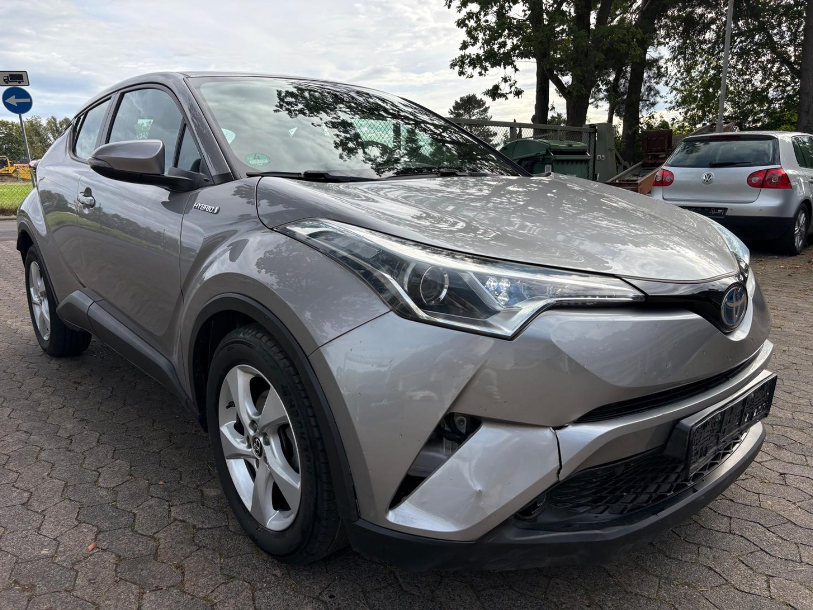 Toyota C-HR 1.8-l-VVTi Hybrid Flow*voll fahrbereit*