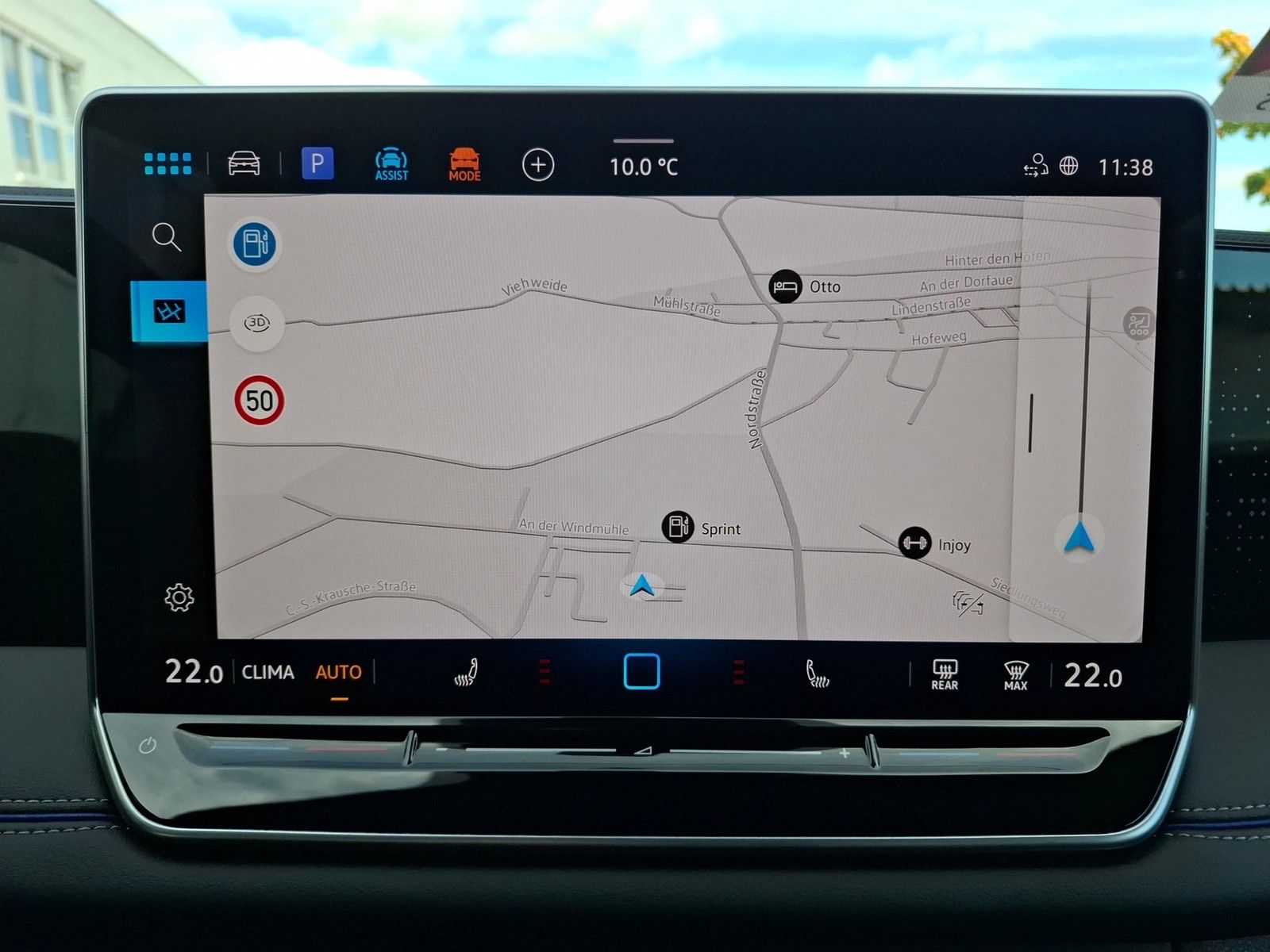 Fahrzeugabbildung Volkswagen Tiguan TDI R-Line DSG LEDplus AHK Navi AID ACC R