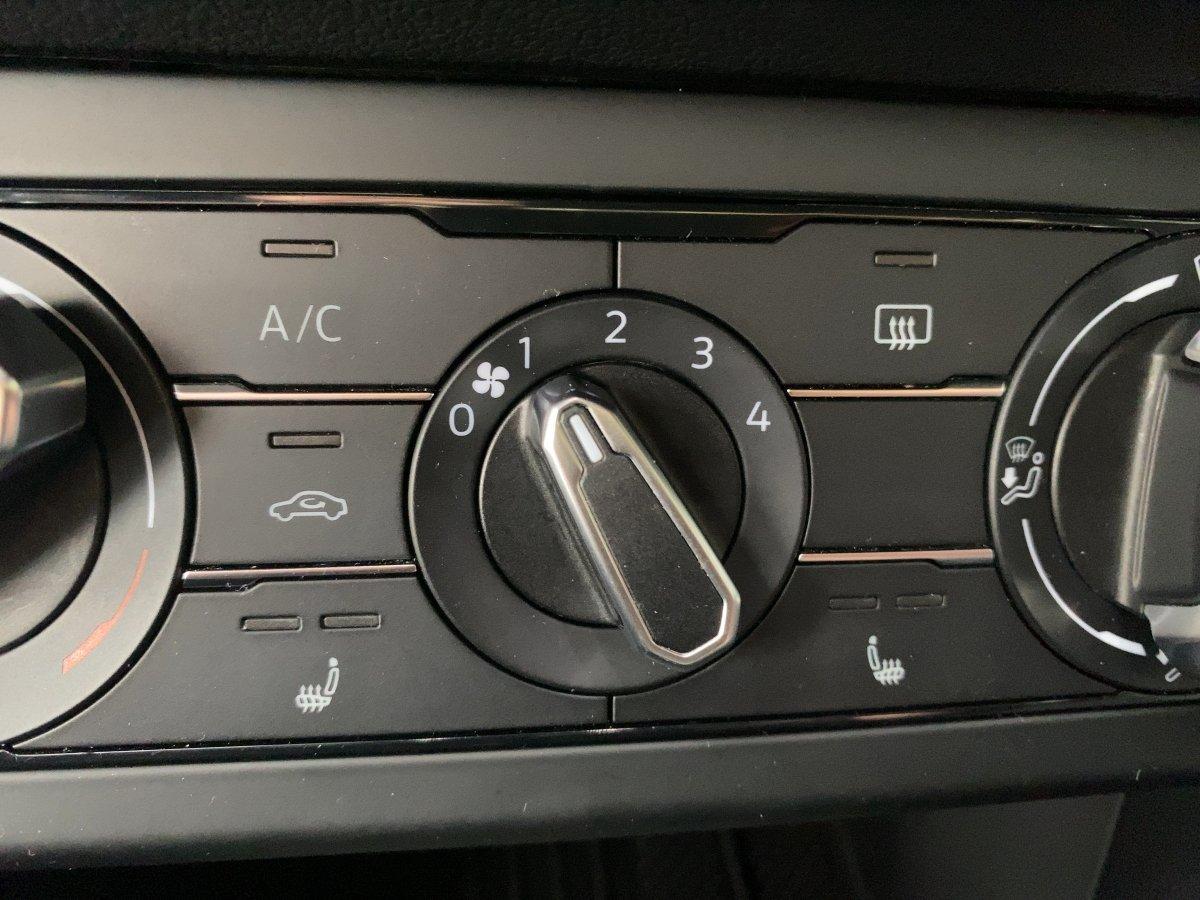 Volkswagen Taigo R-Line *DSG*LED*SHZ*Apple*Allwetter*PDC*DA, миниатюра 16
