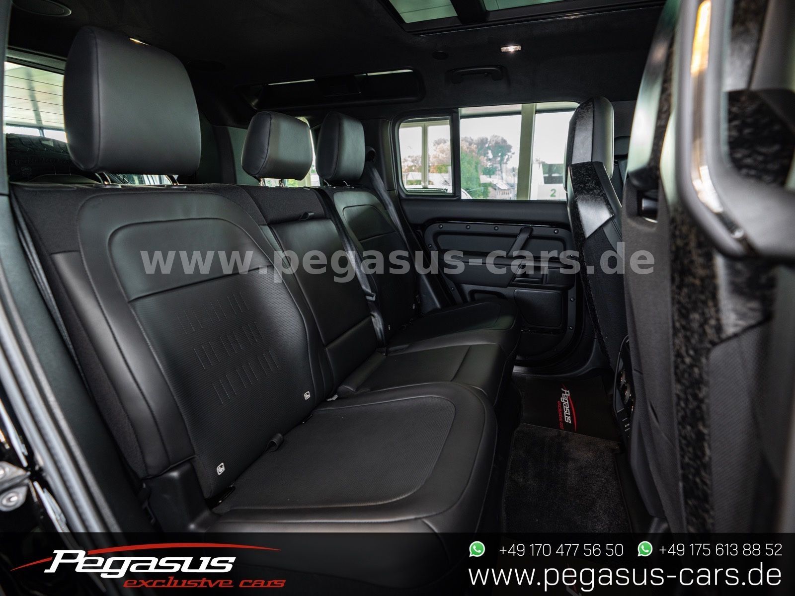 LAND ROVER Defender - 22