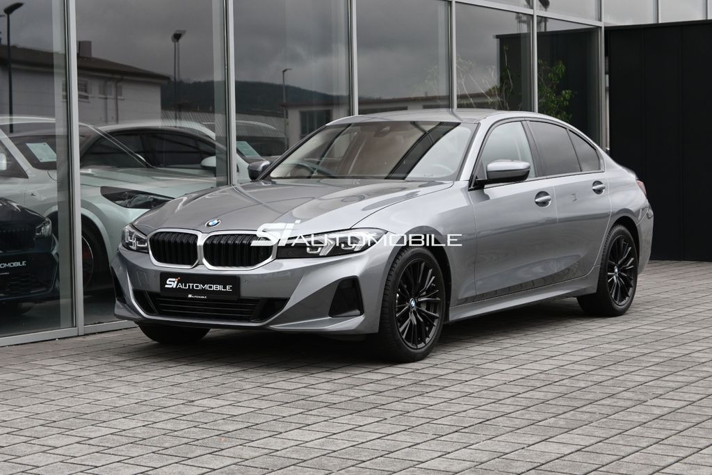 Image of BMW 330