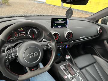 2016 AUDI RS3 照片 2