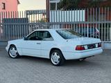 Mercedes-Benz 300 CE - Coupés bis 15.000 Euro