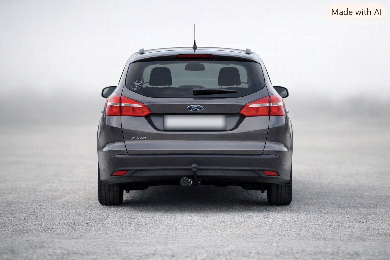 Ford Focus 2015 — вигляд ззаду
