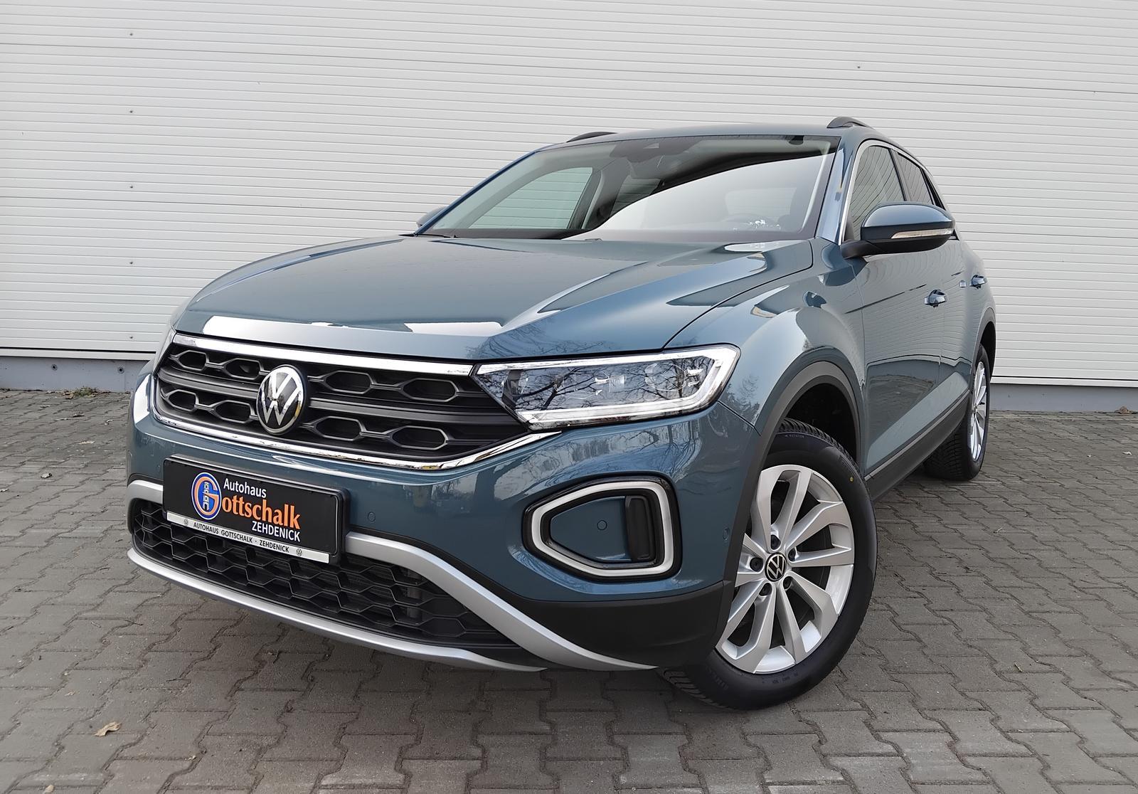 Volkswagen T-Roc 1.5 16V TSI DSG IQ.Drive RFK SHZ
