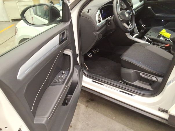Volkswagen T-Roc - Bild 5