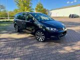 Volkswagen Sharan 1.4 TSI OPF DSG Highline Highline - VW Sharan in Halle