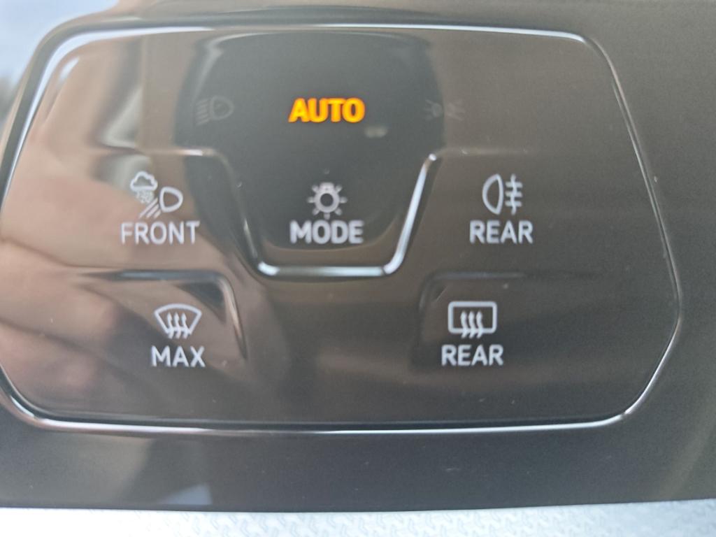 Volkswagen Golf 1.5 TSI Life Goal AHK LED+ Navi ACC SHZ LHZ, миниатюра 24
