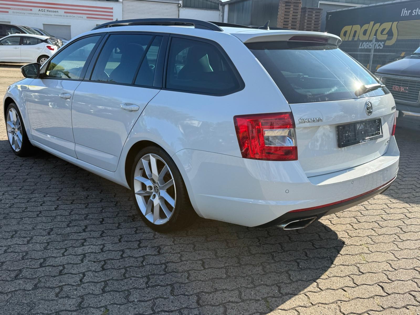 Skoda Octavia 2015 — photo 14
