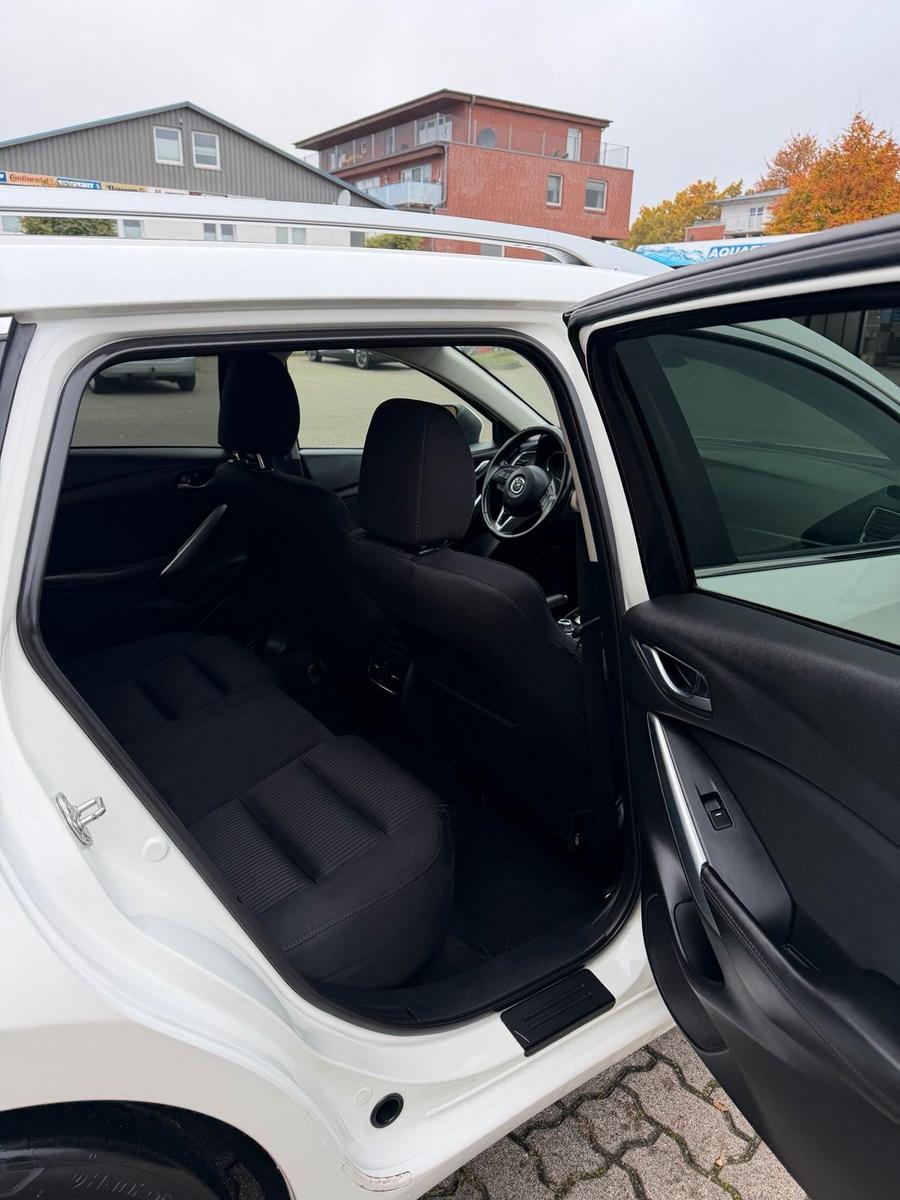 Mazda 2 2014 — photo 8