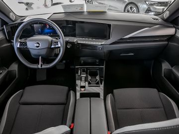 Opel Astra L Sports Tourer 1.2 Enjoy Ergonomiesitz