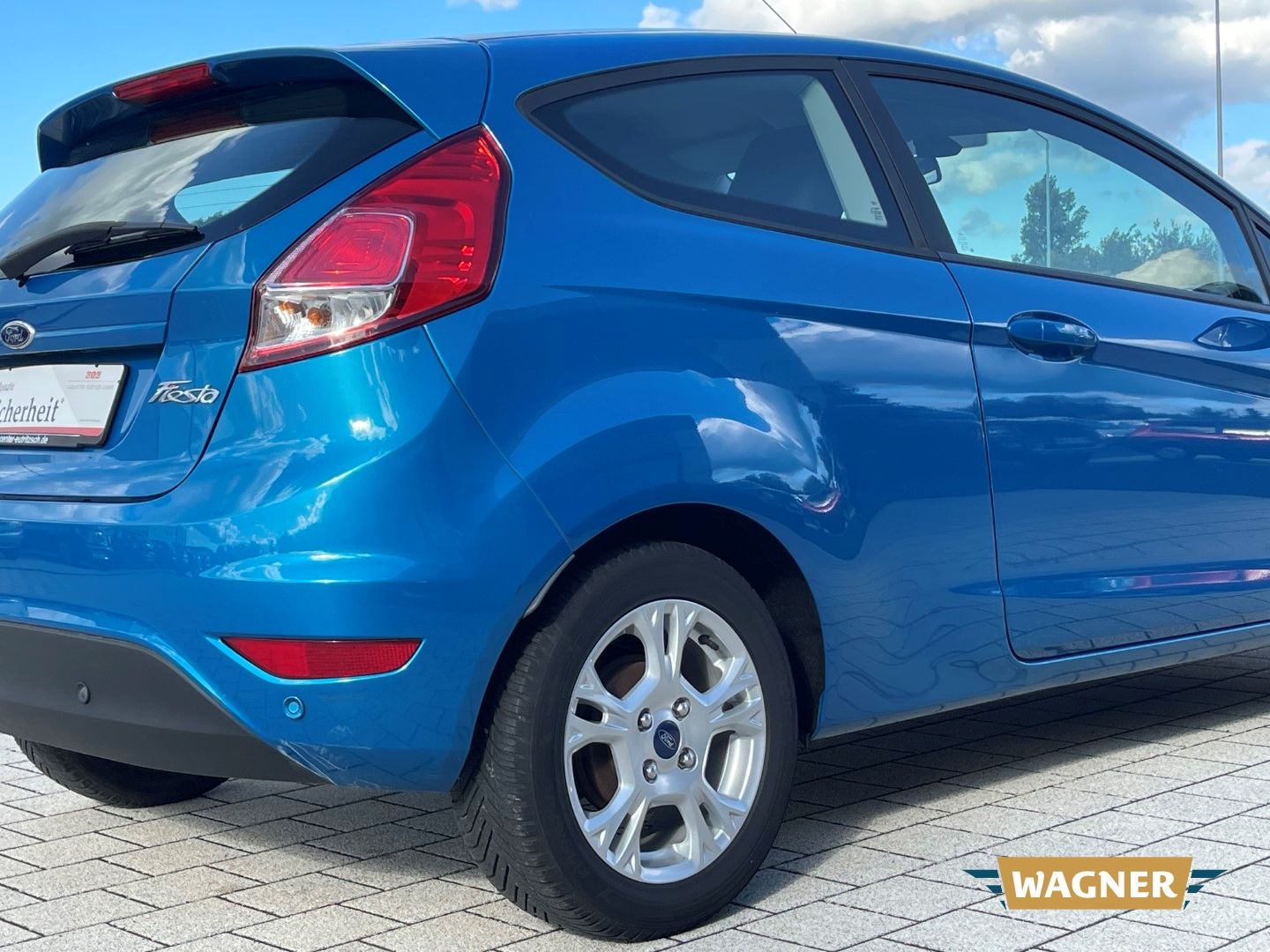 Fahrzeugabbildung Ford Fiesta SYNC Edition 1.0 Sitzheizung Klimaanlage