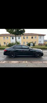 Mercedes-Benz E 63 AMG 4MATIC AMG mit 680ps  - gebrauchte Mercedes-Benz E 63 AMG aus dem Jahr 2013