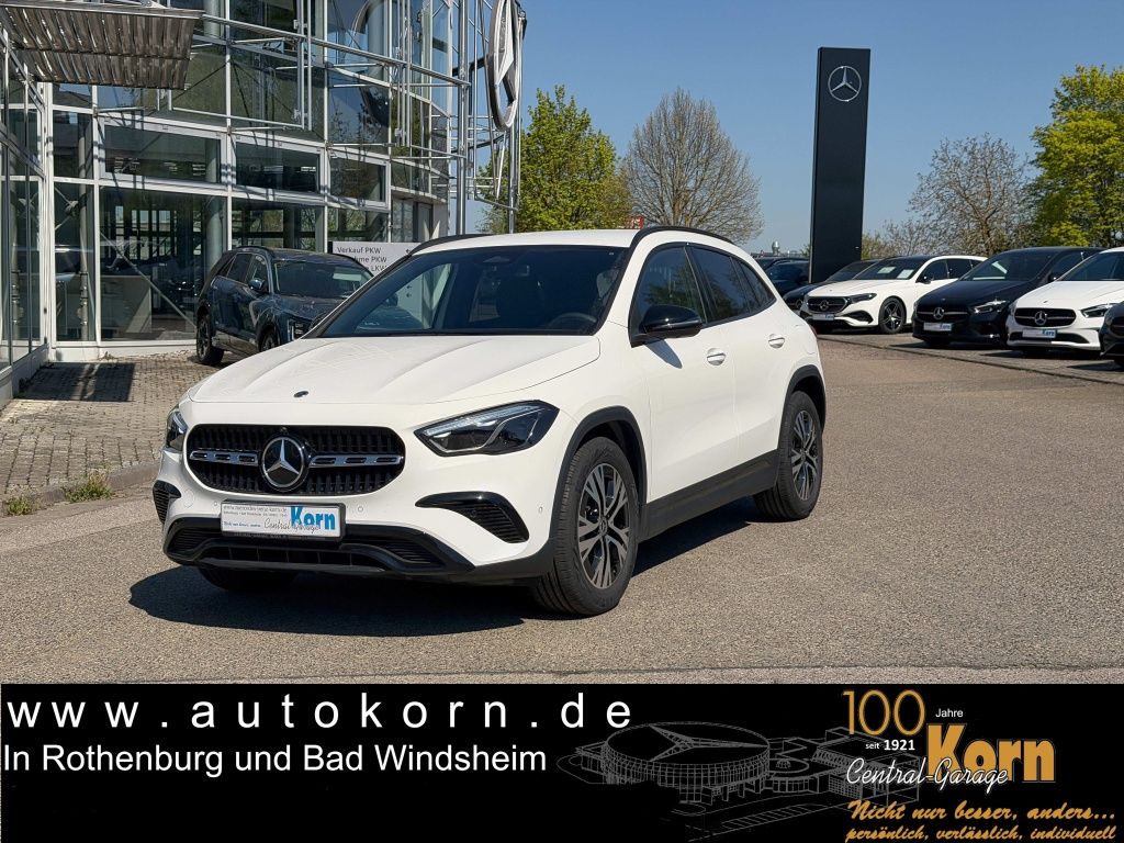 Mercedes-Benz GLA 200