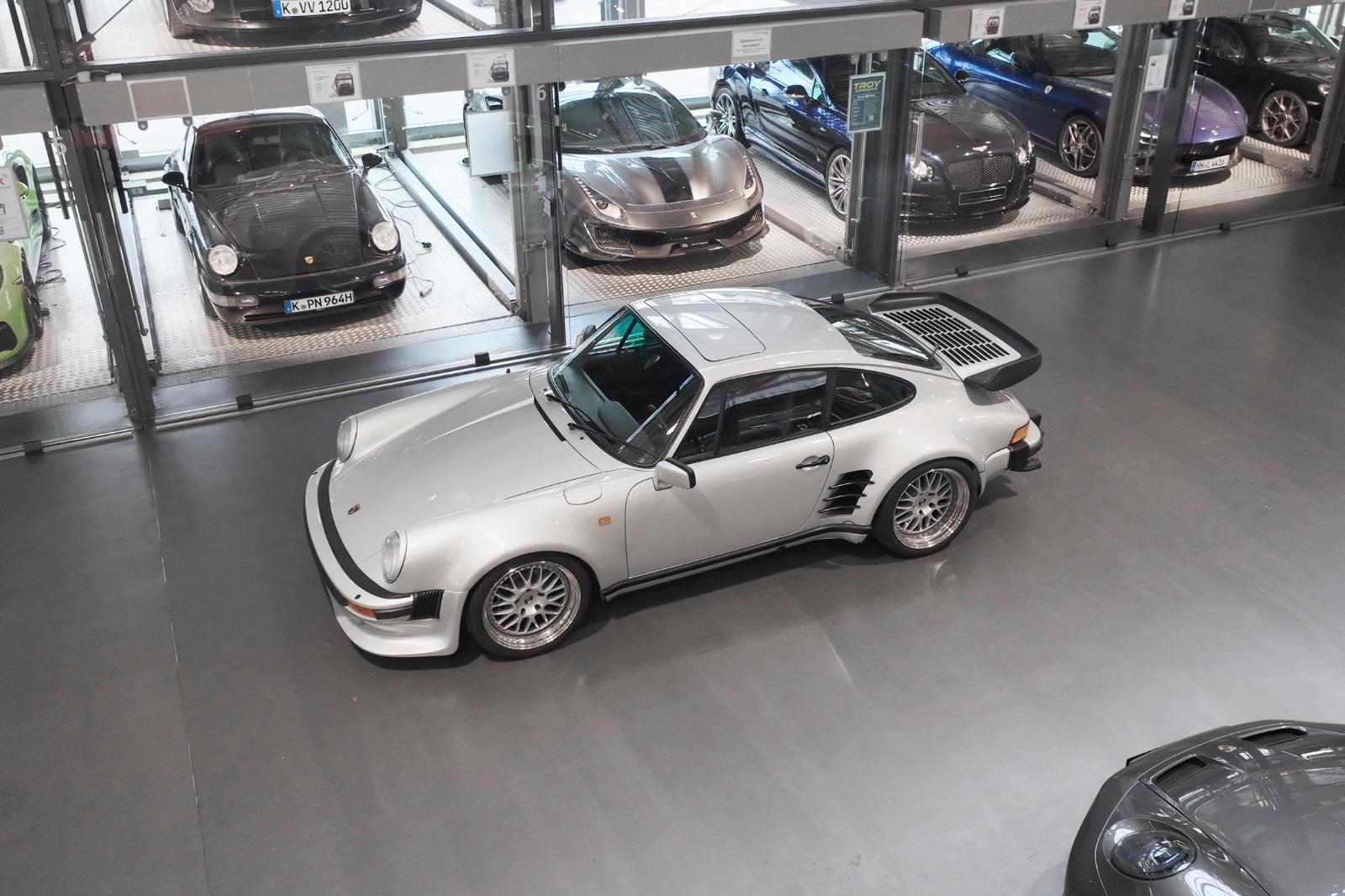 Porsche 911 / 930 Turbo 3,3 LT