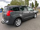 Peugeot 5008 Business-Line,PANO,NAVI,ALU,SCHECKHEFT - Peugeot 5008: Business Line