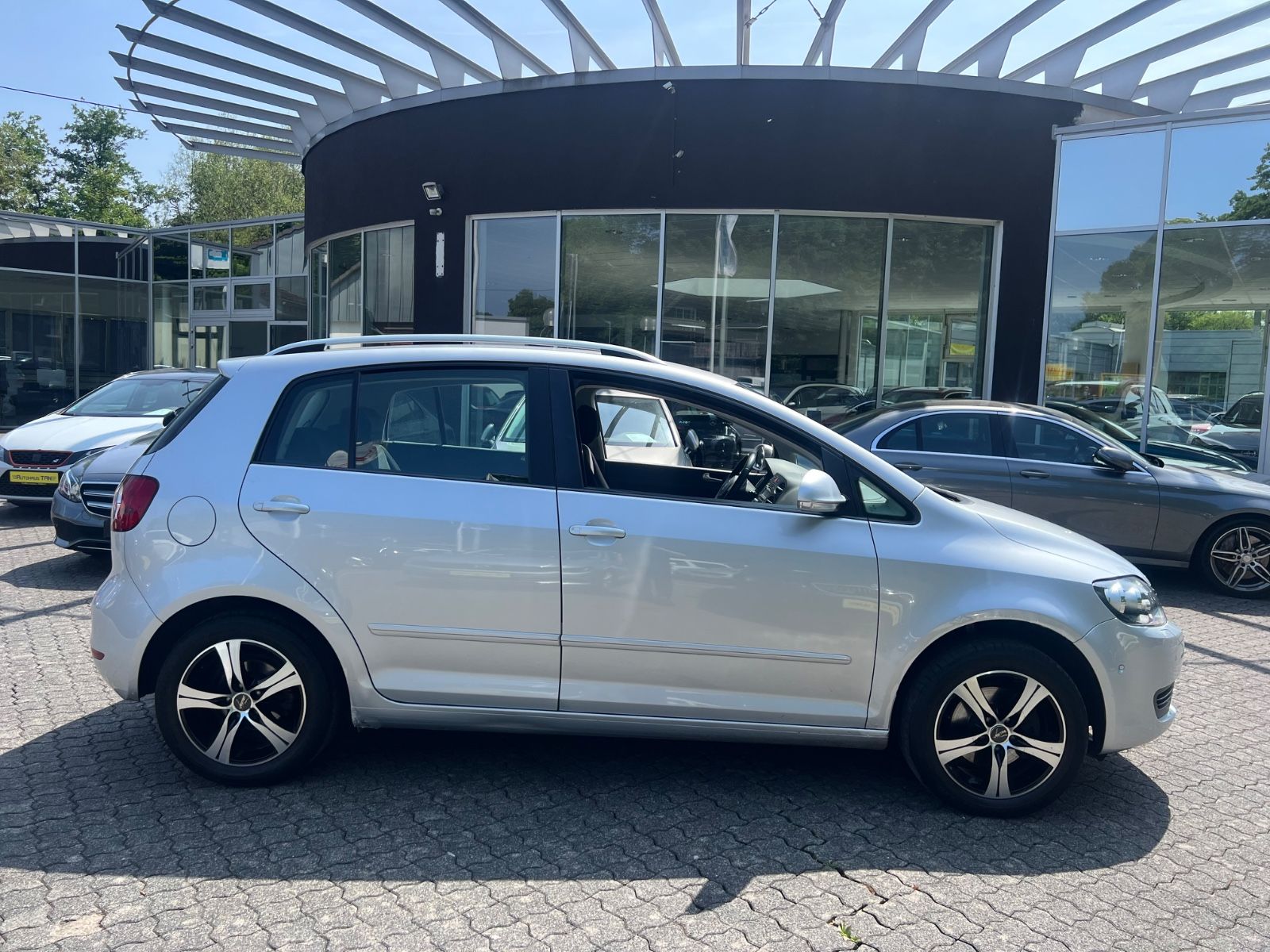 Fahrzeugabbildung Volkswagen Golf Plus 1.6 TDI Comfortline