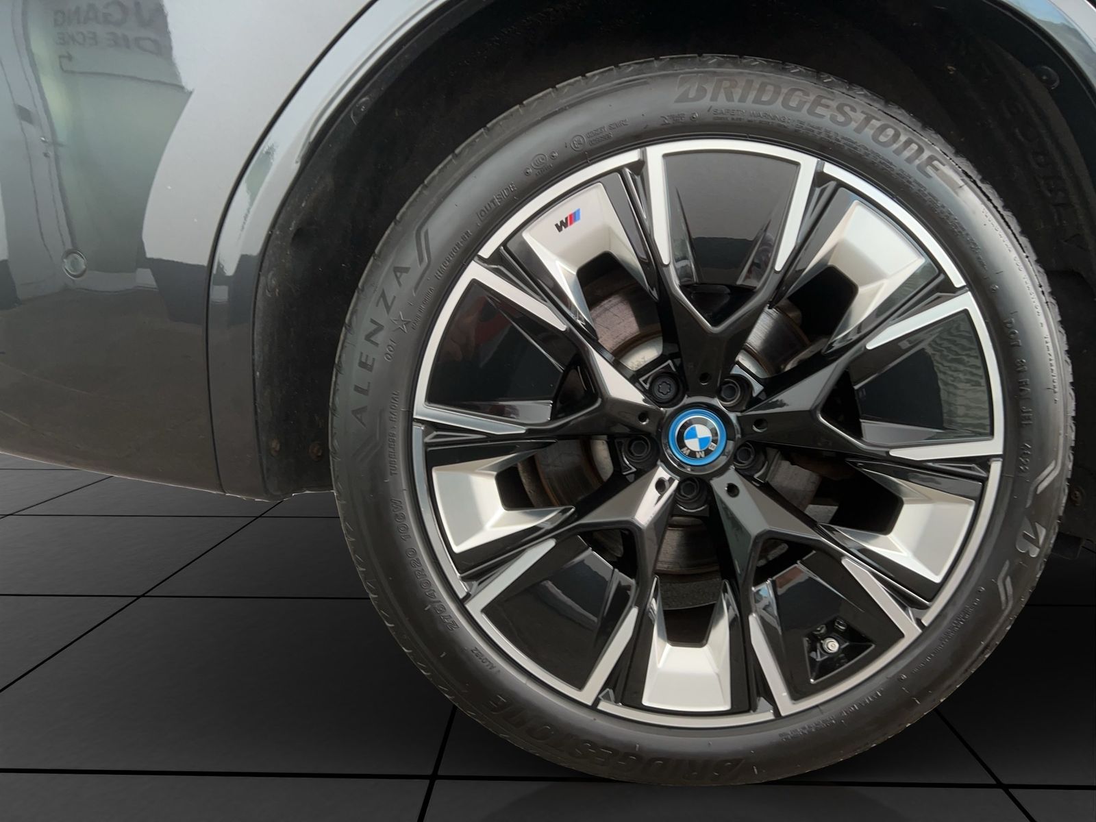BMW iX3 M-Sport Laser ACC 360° AHK HUD H K Gestik foto 5
