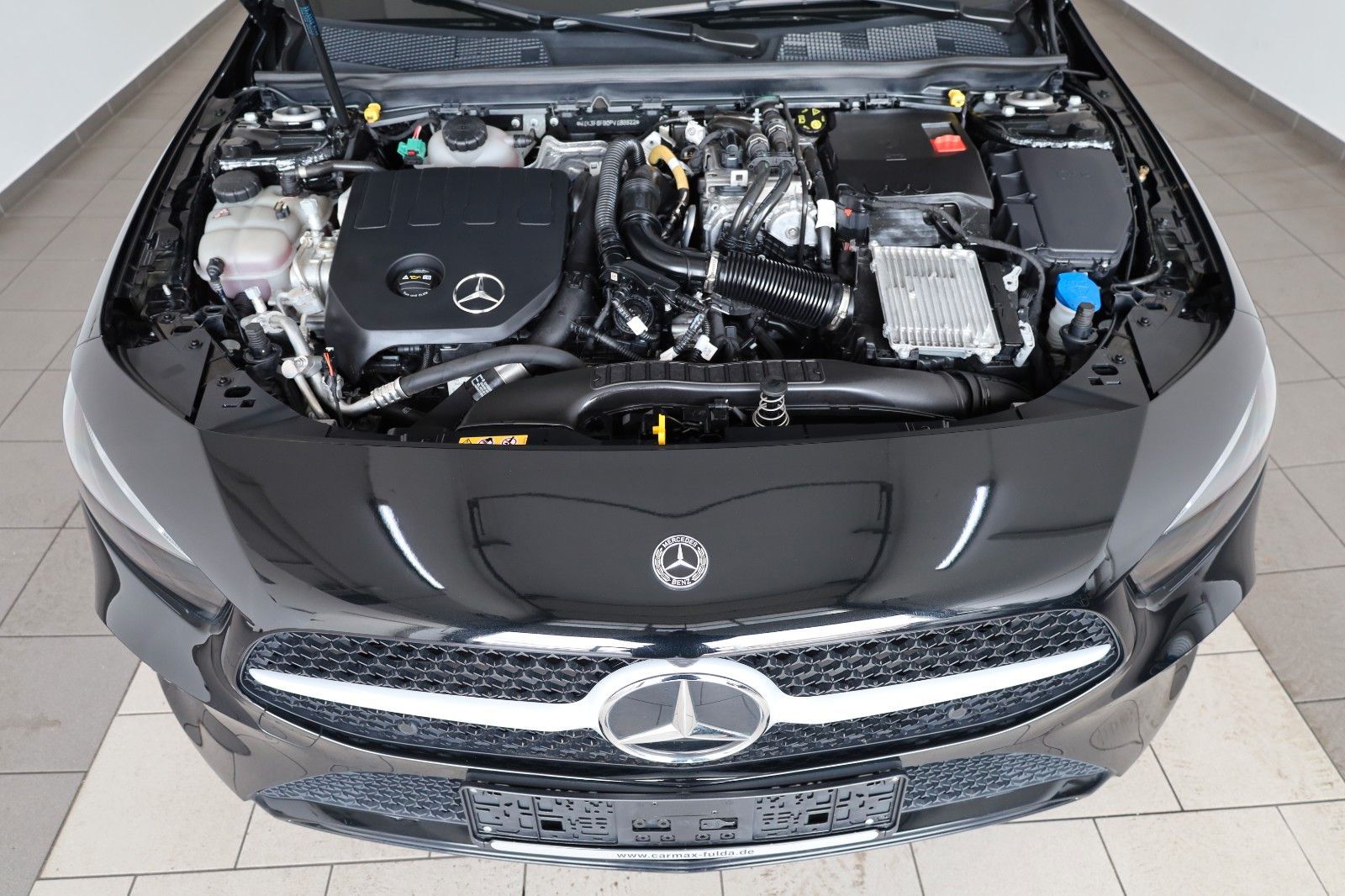 Fahrzeugabbildung Mercedes-Benz A 250e T.Leder,Navi,LED,SH,PDC,Kamera,Park Paket