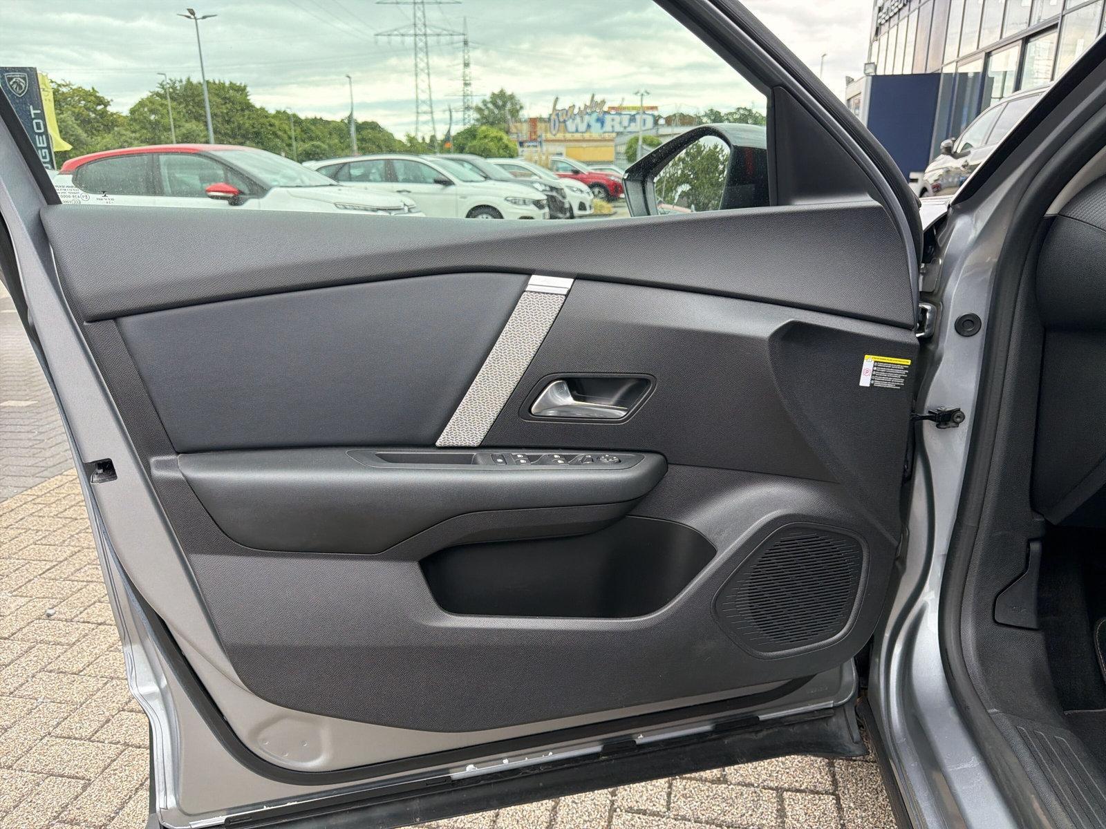 Citroën C4 Shine 1.5 HDI Automatik *inkl. Winterräder*