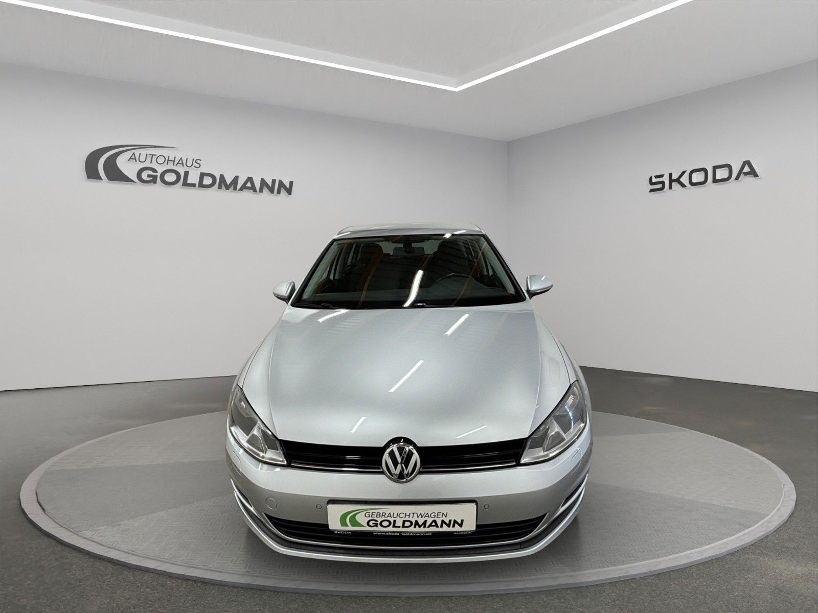 Fahrzeugabbildung Volkswagen Golf VII Lim. Comfortline 1.4 TSI BMT