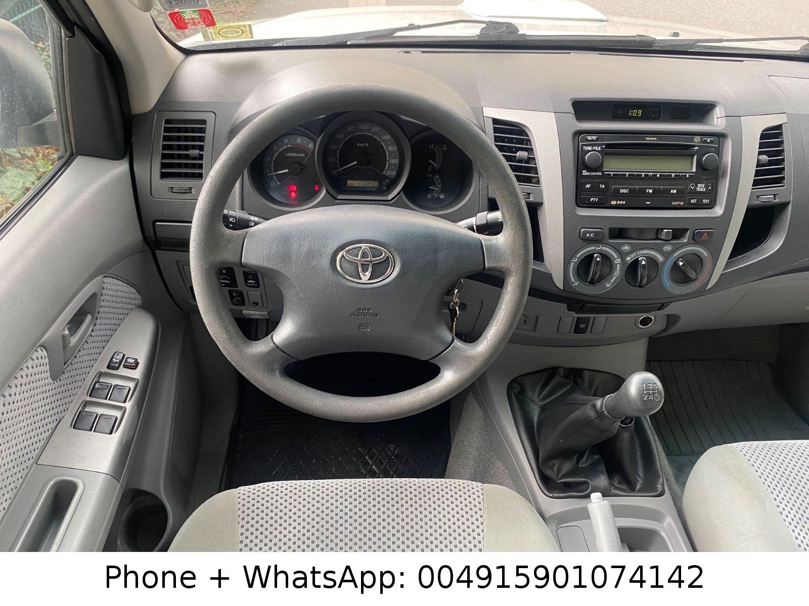 Toyota Hilux 2008 — photo 8