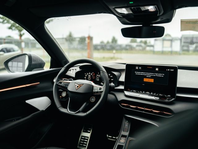 CUPRA Terramar 2.0 TSI 195 kW 4Drive VZ, ACC, RFK, SHZ