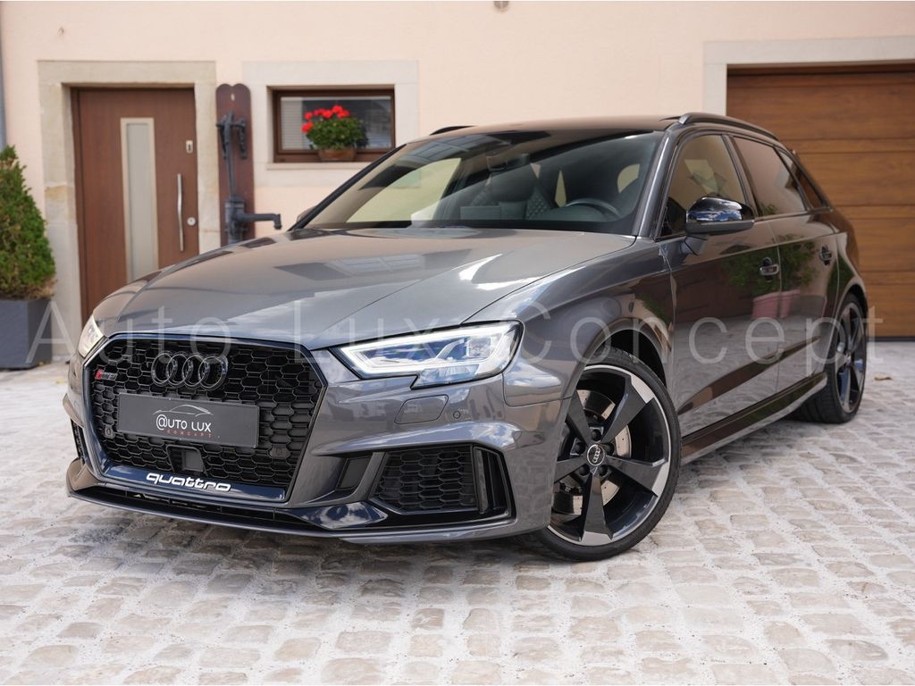 Image of Audi RS3