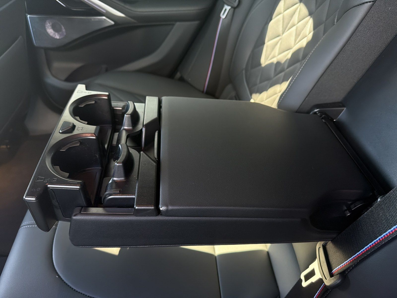 BMW X6 M60 - Bild 17