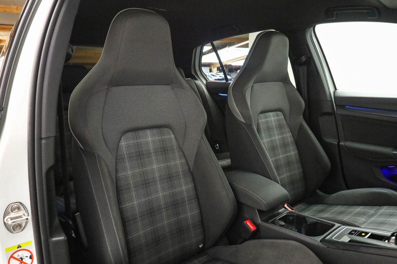 Volkswagen Golf VIII 2.0 GTD*BLACK-STYLE*IQ.LIGHT*KAMERA*NA, миниатюра 21