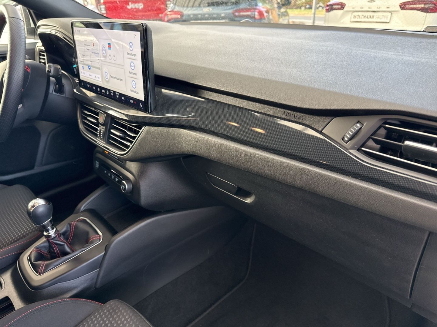 Fahrzeugabbildung Ford Focus ST-Line Kamera Navi DAB ACC TWA Induktion