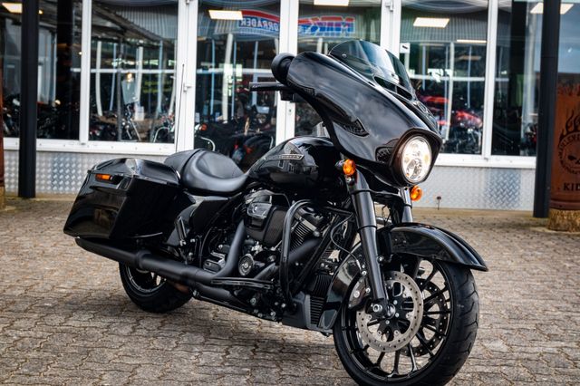Fahrzeugabbildung Harley-Davidson STREET GLIDE SPECIAL FLHXS