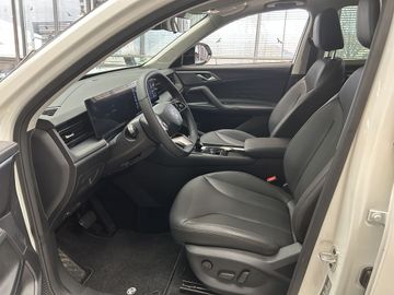 MG HS HEV Luxury