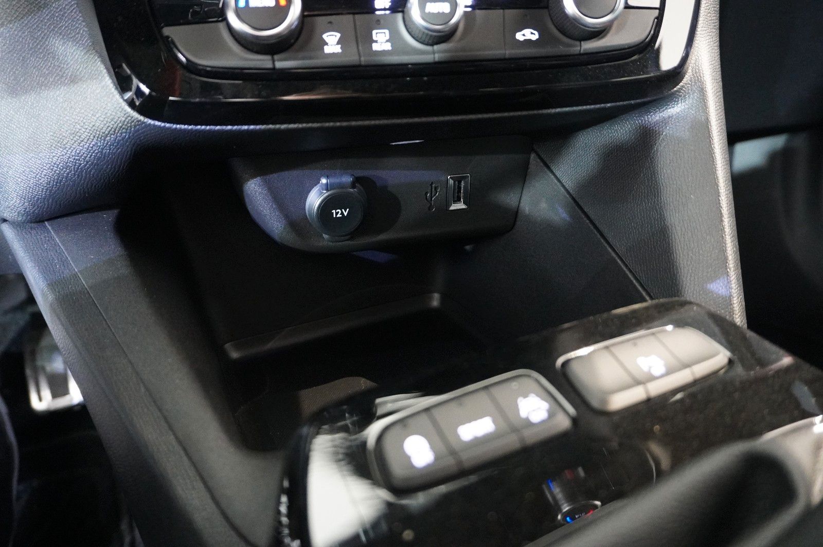 Fahrzeugabbildung Opel Mokka GS SPORT 1.2T NAVI/LED/KAMERA/SPORT/VIRT.