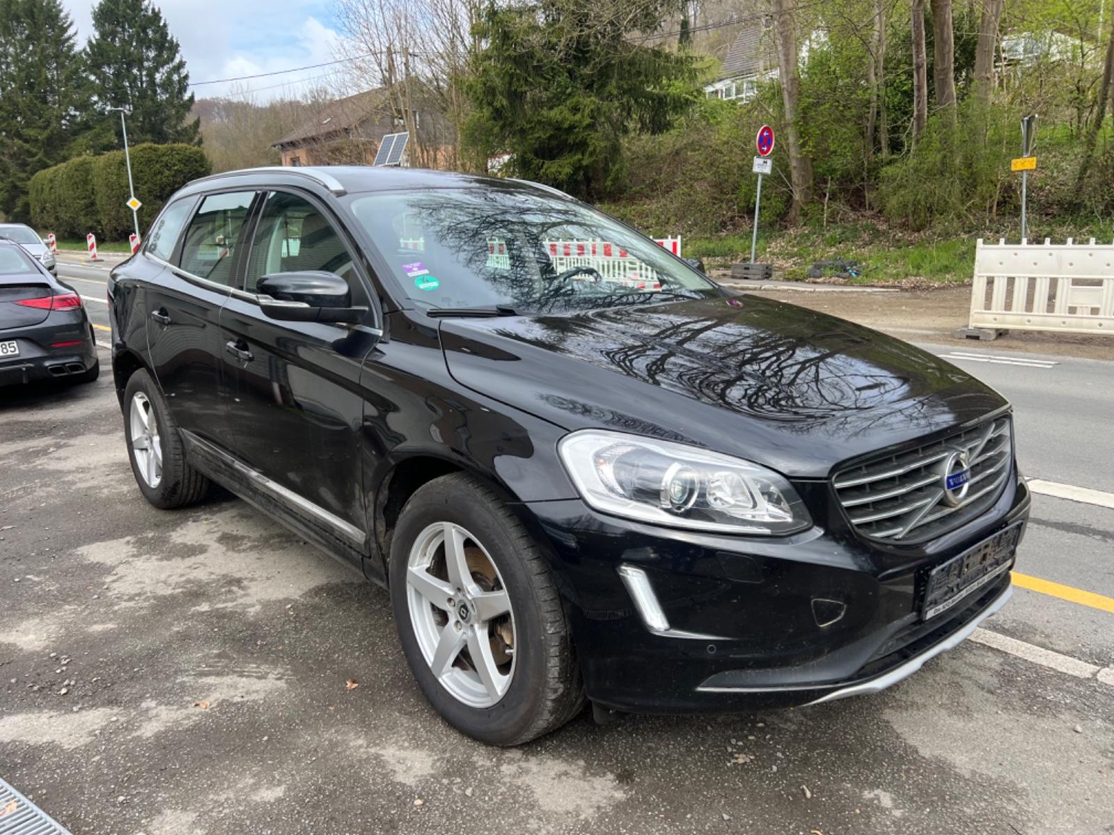 Volvo XC 60 XC60 Summum AWD *FACELIFT*EURO6*KAMERA*