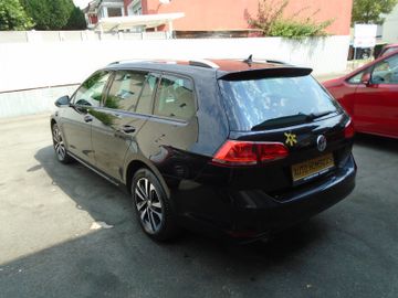 Volkswagen Golf - 4