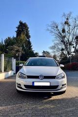 Volkswagen Golf 1.2 TSI 63kW BMT Comfortline Comfortline - Volkswagen Golf mit Benzin-Antrieb: 1.6