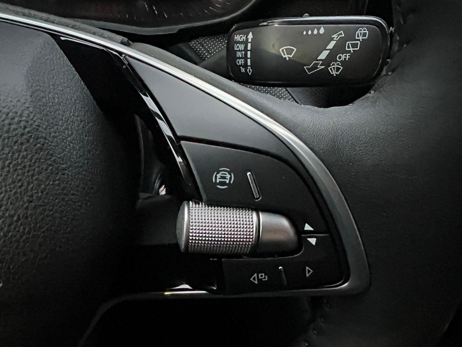 Fahrzeugabbildung SKODA Fabia Selection Edition 130 1.0 TSI DSG *Garanti