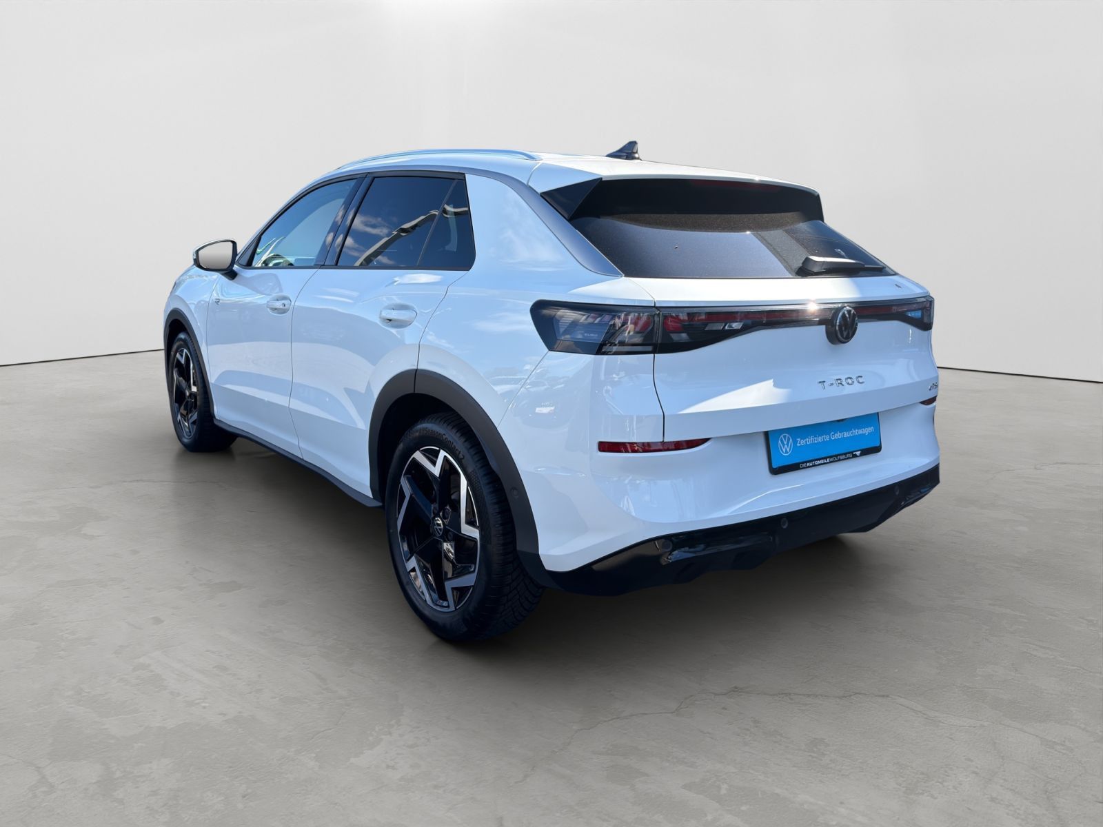 Volkswagen T-Roc 1.5 eTSI DSG R-Line Neues Modell Matrix AC foto 3