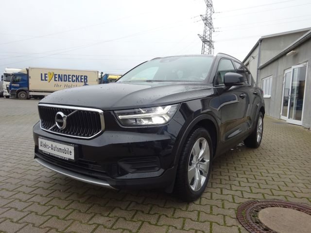 Volvo XC40 Momentum AWD