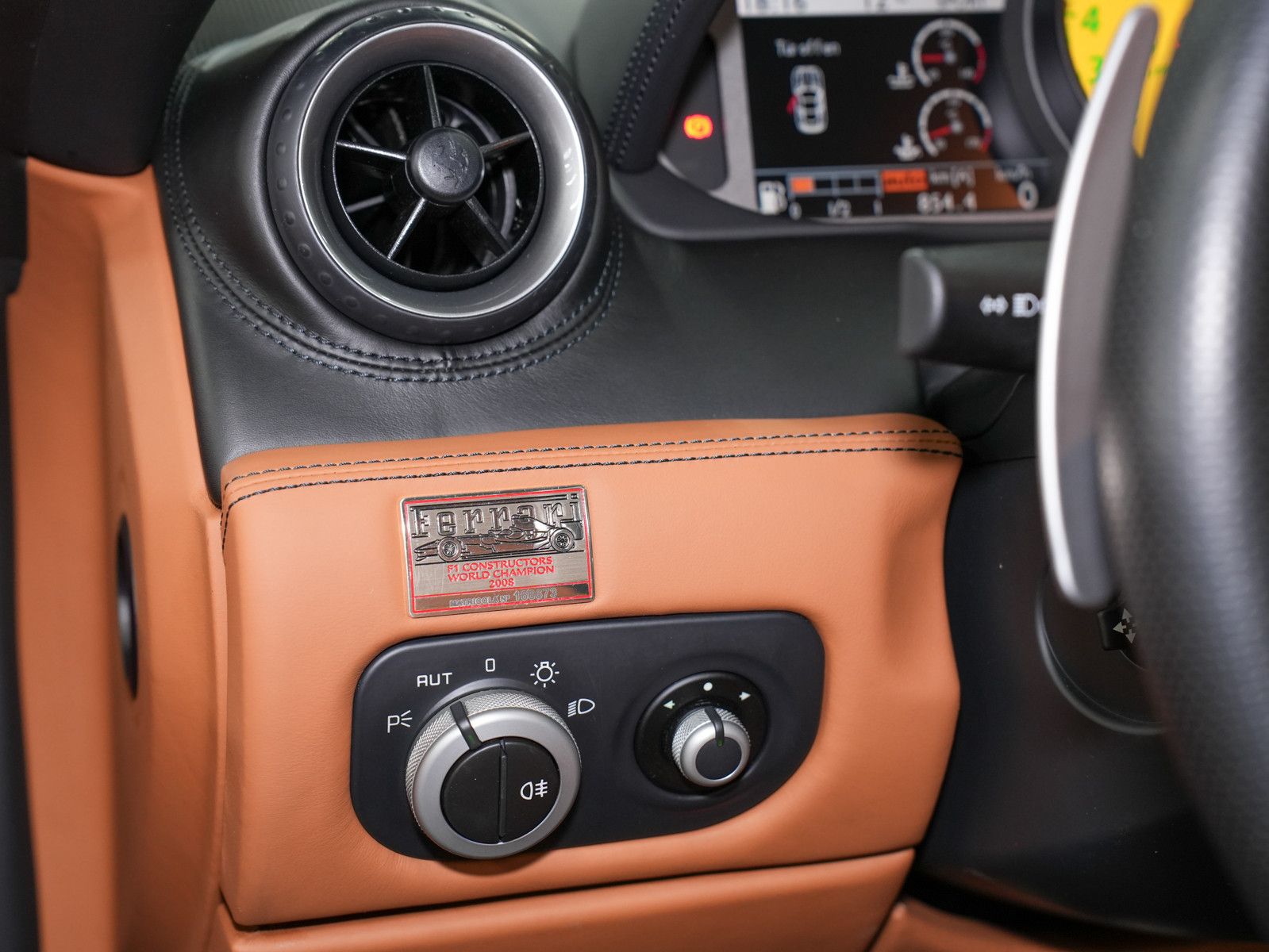 Fahrzeugabbildung Ferrari 599 GTB - Keramik|Carbon+Led|Bose|Sitzheizung