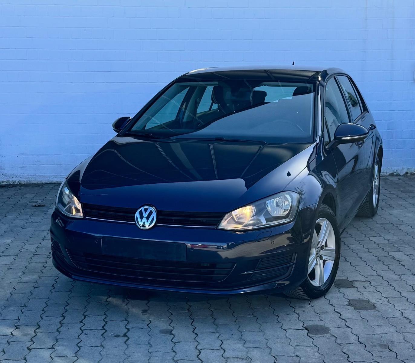 Volkswagen Golf VII Lim. Comfortline BMT 1.4 TSI PDC Szh