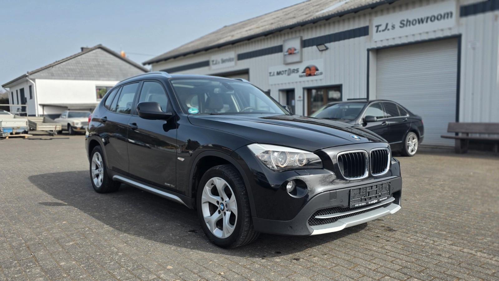 BMW X1 18 d sDrive, Panorama, Inspektion Neu!