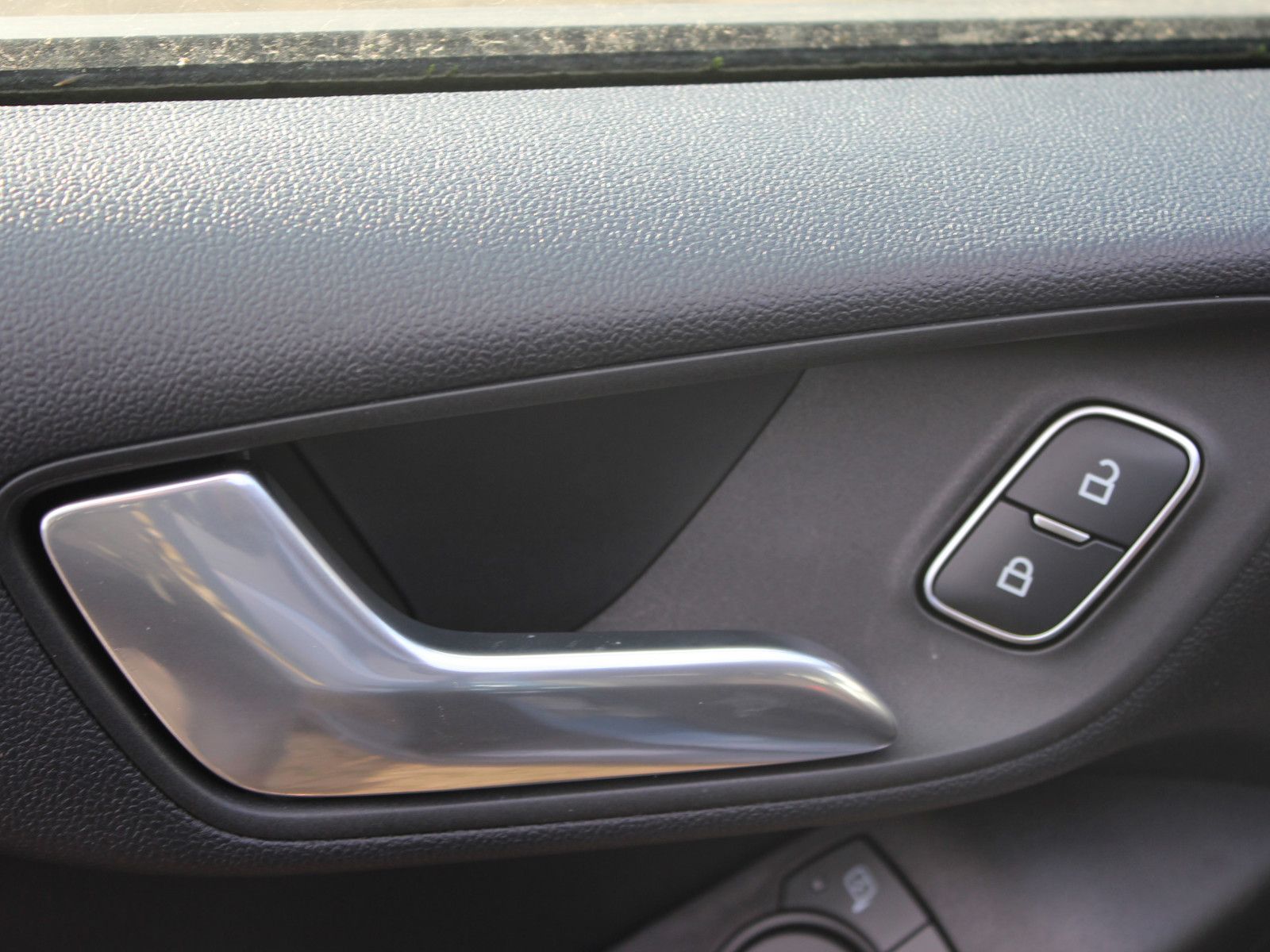 Fahrzeugabbildung Ford Fiesta ST-Line 1,0 EcoBoost Hybrid